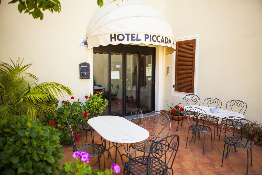 Hotel Piccada ปาเลา ภายนอก รูปภาพ